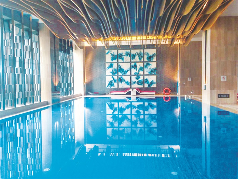 高端旅店泅水池恒温处理计划——氛围源热泵的特色